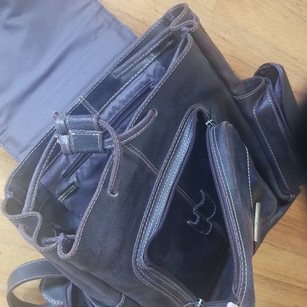 Classic Le Donne Backpack - Picture 5 of 10